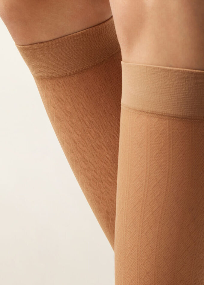 Diamond Patterned Knee-Highs Diamond Patterned Knee-Highs