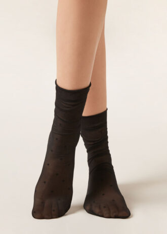 Dotted Sheer Socks Dotted Sheer Socks