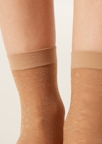 Floral Motif Socks Floral Motif Socks