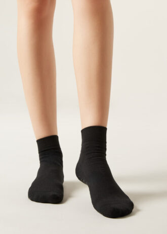 Non-Slip Socks Non-Slip Socks