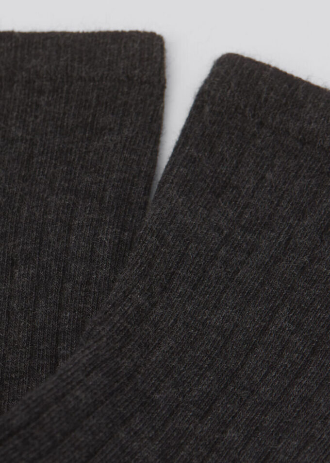 Ribbed Short Socks