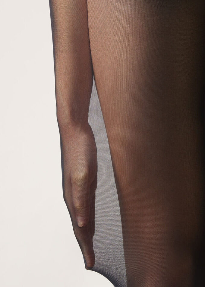 Semi-Opaque Matte Invisible 30 Denier Tights Semi-Opaque Matte Invisible 30 Denier Tights