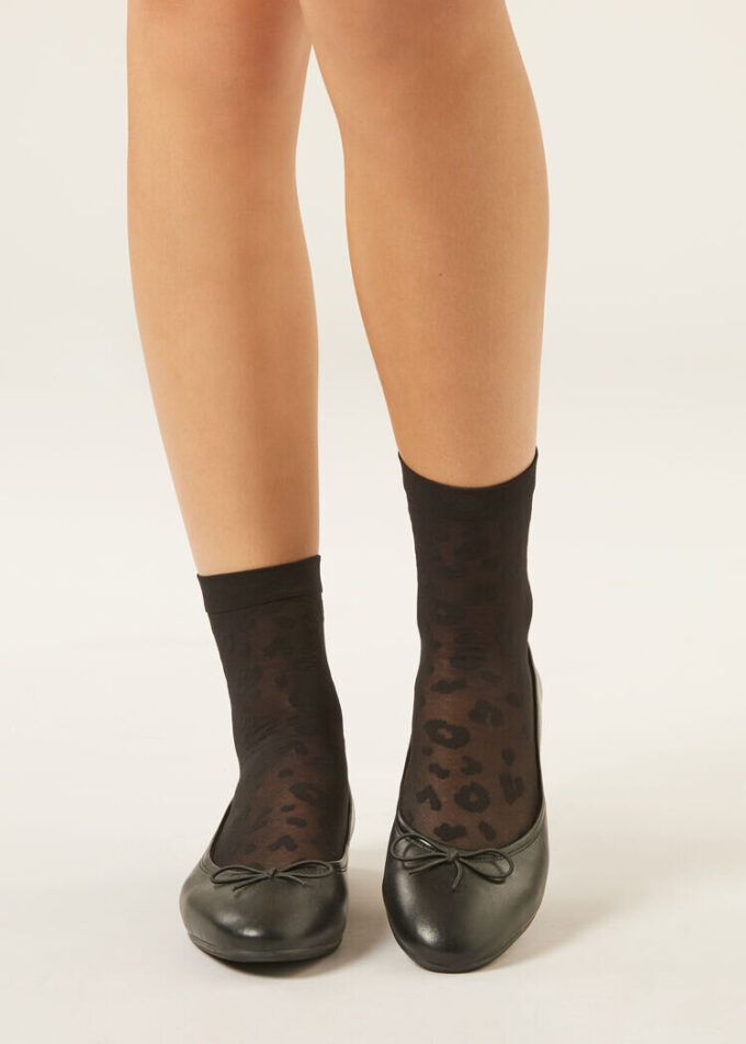 Sheer Animal Pattern Short Socks