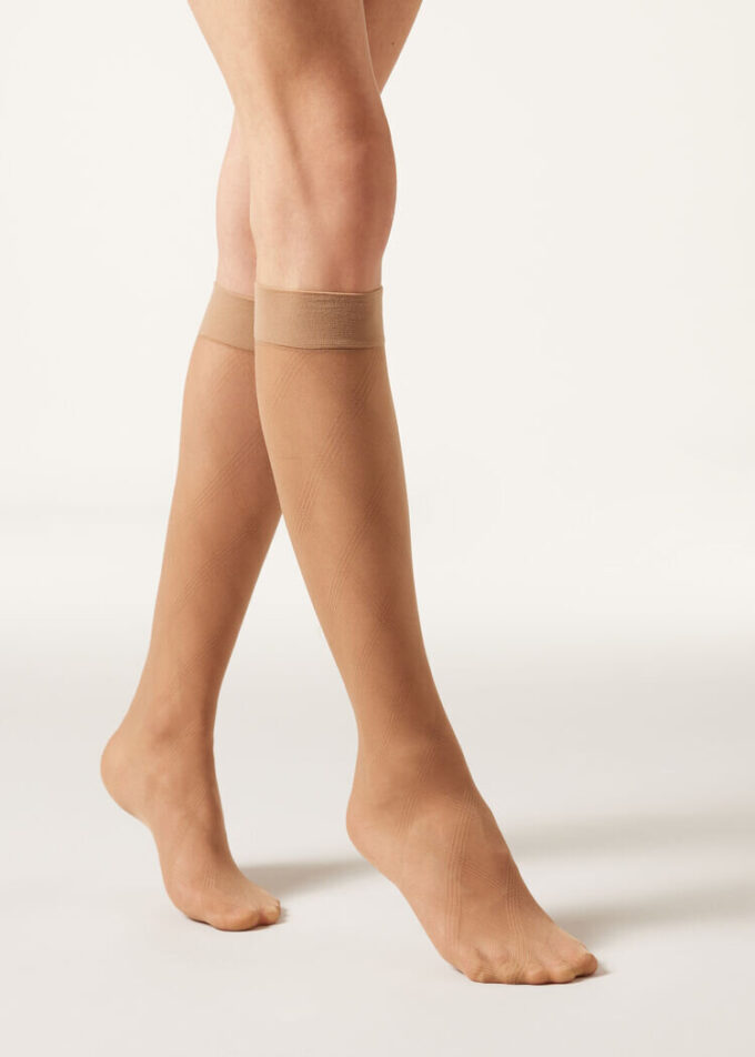 Sheer Diamond Pattern Knee High Socks Sheer Diamond Pattern Knee High Socks