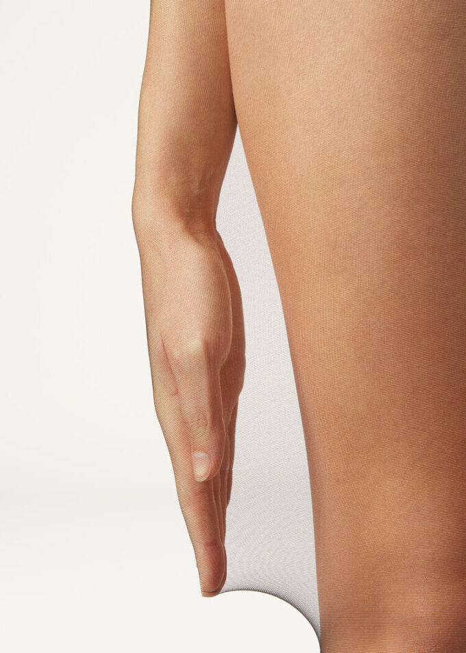 Sheer Essential 8 Denier Tights