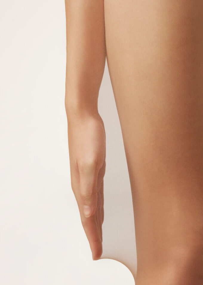 Sheer Matte Invisible Make up Effect 15 Denier Tights Sheer Matte Invisible Make up Effect 15 Denier Tights