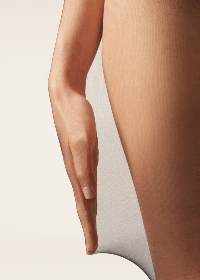 Sheer Matte Invisible Make up Effect 15 Denier Tights Sheer Matte Invisible Make up Effect 15 Denier Tights